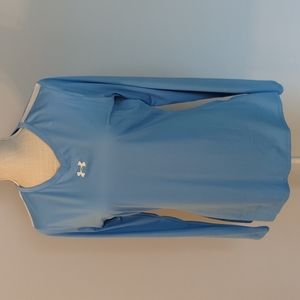 under armor Carolina blue v-neck long sleeve shirt size medium